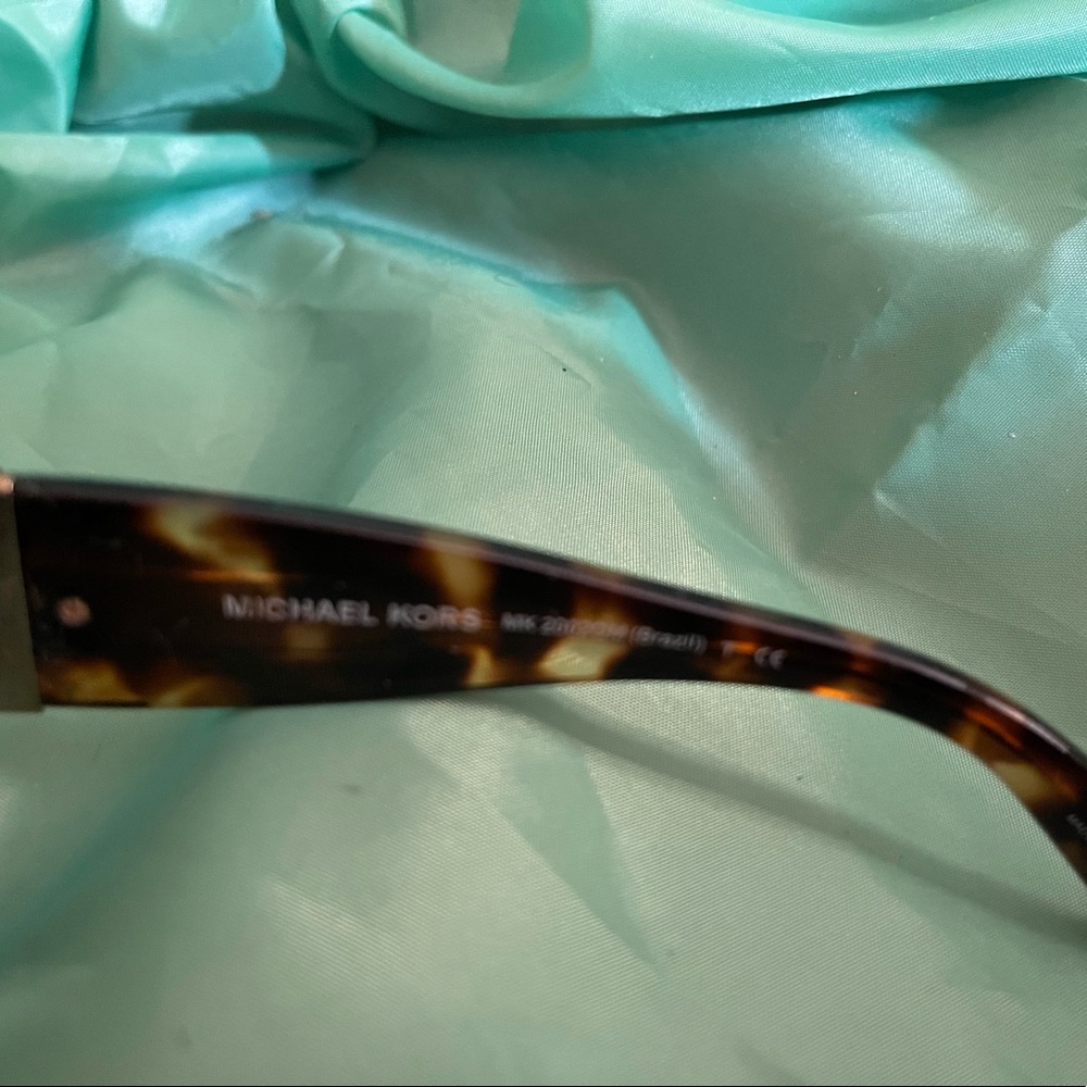Authentic MK shades - Picture 3 of 3